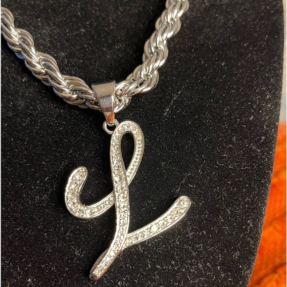 FASHION JEWELRY WOMEN THICK STAINLESS STEEL CHAIN  LETTER L AS A MEDAL ZIRCONIA - Picture 6 of 12